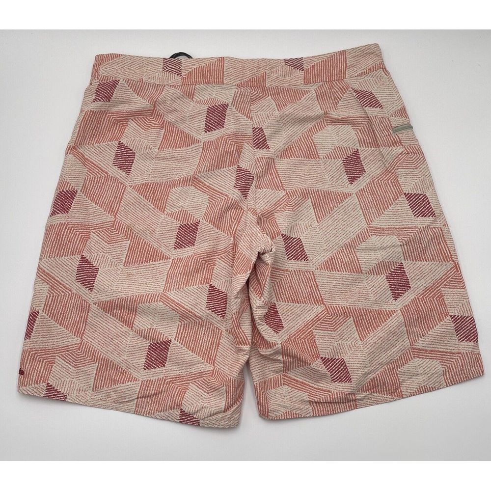 Patagonia Board Shorts Men's Size 33 Red Geometric Pattern Swim Surf Trunks - Picture 3 of 7